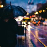 雨対策|靴が濡れるのを防ぐのは〇〇ろ!